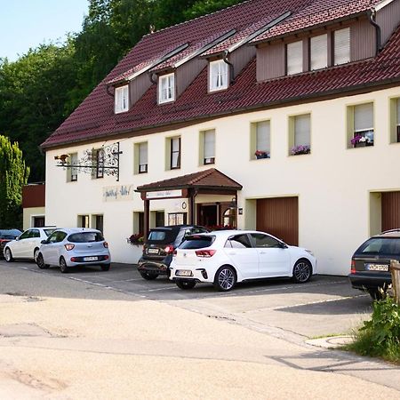 Gasthof Adler Вайнщад Екстериор снимка